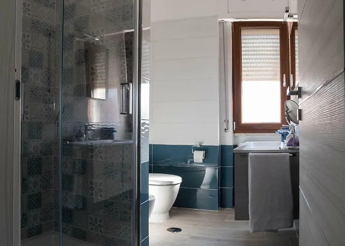 Bed and Breakfast Damahouse 3*